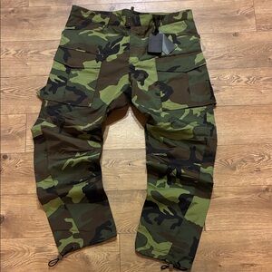 DSQUARED2 Camouflage Cargo Pants